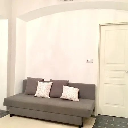 Apartment One Bedroom With View At *